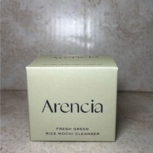 Fresh Green Rice Mochi Cleanser